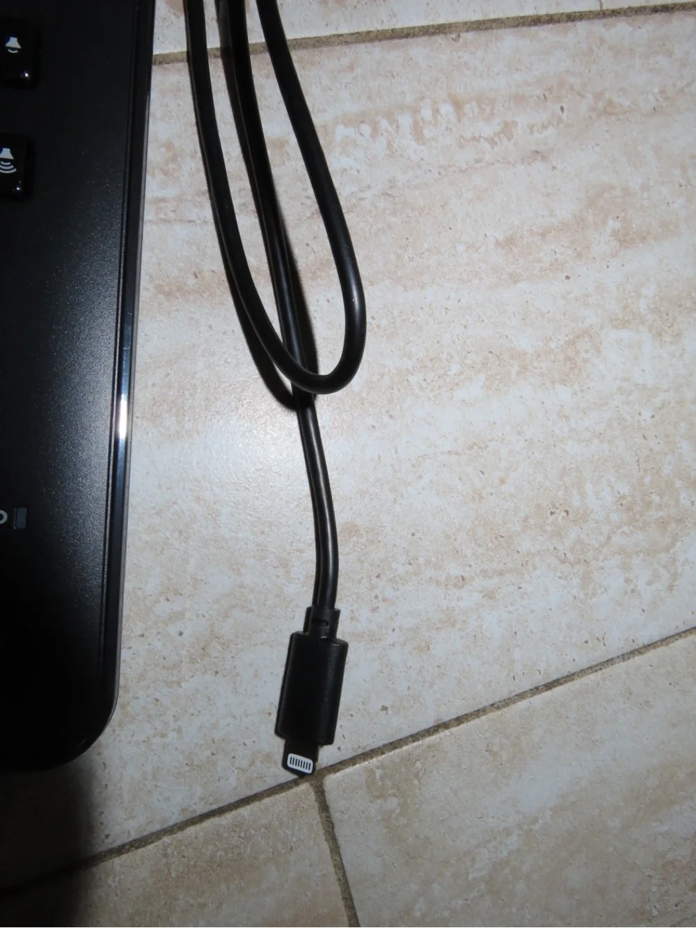 Belkin Wired Keyboard for iPad with Lightning Connector